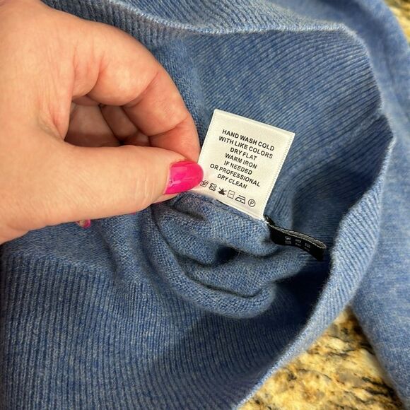 Oshlen V-Neck Blue Long Sleeve Sweater Soft Cashmere Wool Size L - Picture 8 of 10